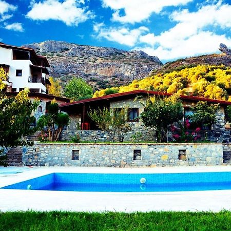 Pir Efes Konaklari İzmir Luaran gambar