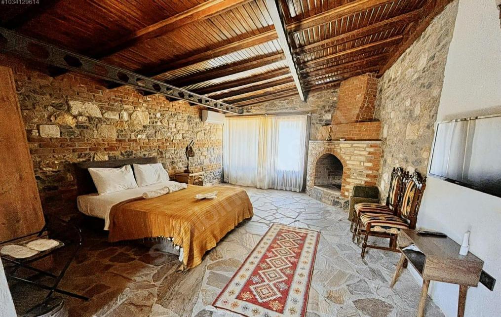 Pir Efes Konaklari İzmir Luaran gambar