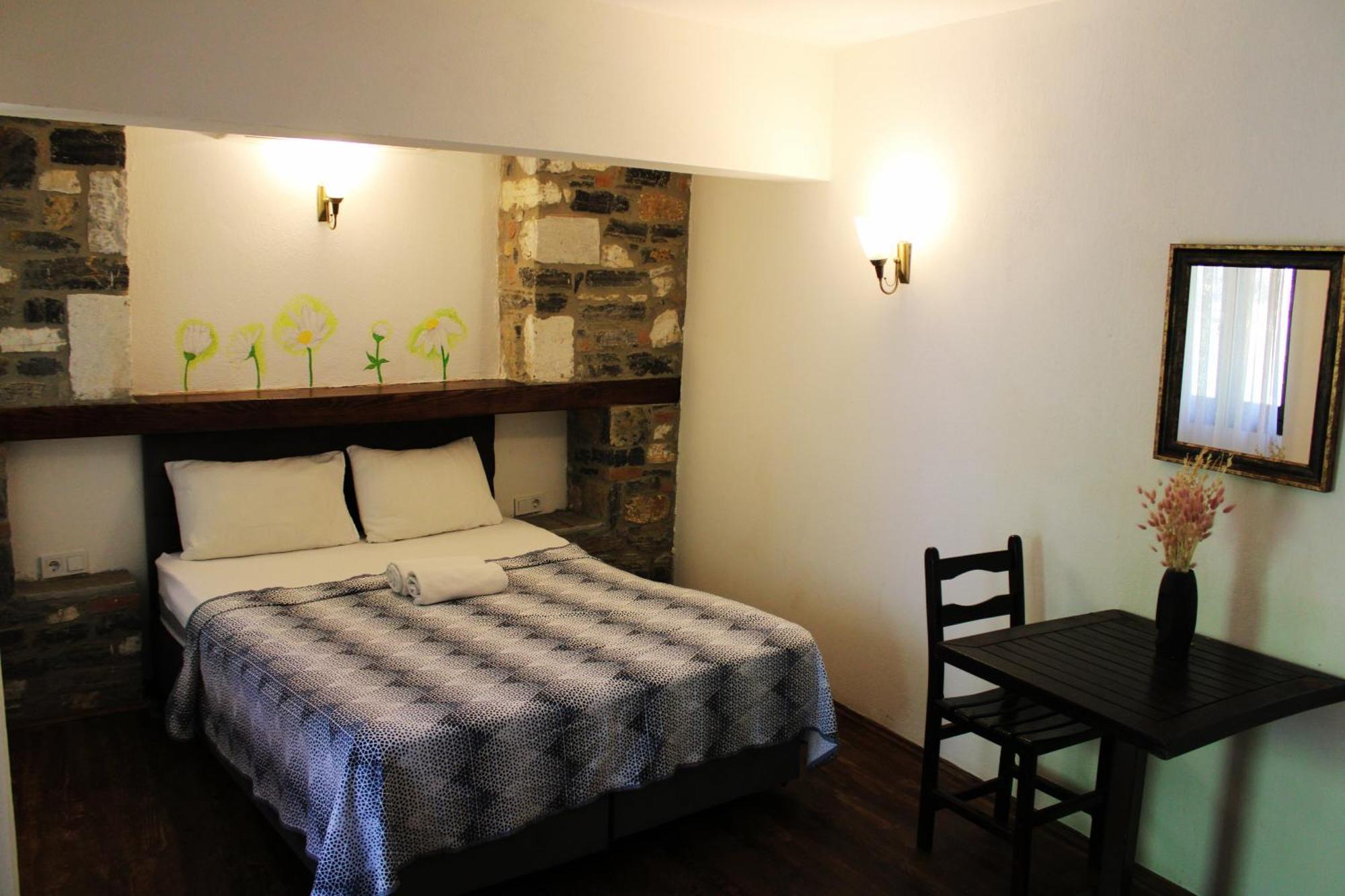 Pir Efes Konaklari İzmir Luaran gambar